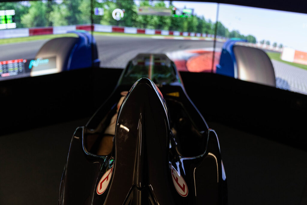 Racing Unleashed Simracing Simulator 2023